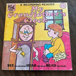 Vintage Kid Stuff Records and Book A Beginning Reader  My Grandfather's clock